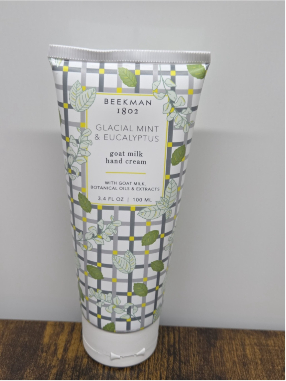 Beekman 1802 Goat Milk Hand Cream-3.4 oz-Glacial Mint & Eucalyptus NEW